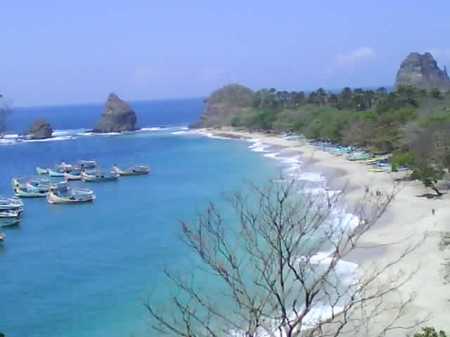 Wisata Tanjung Papuma