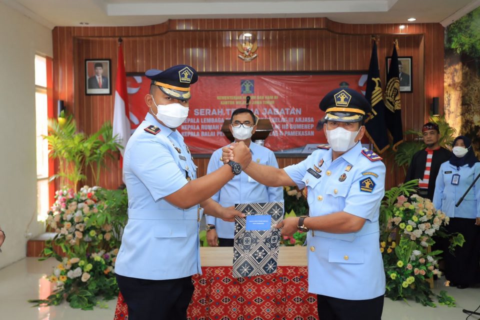 Kakanwil Kemenkumham Jatim Hadiri Sertijab Tiga Pejabat Di Pamekasan